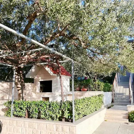 New Omis Sandy Beach 아파트